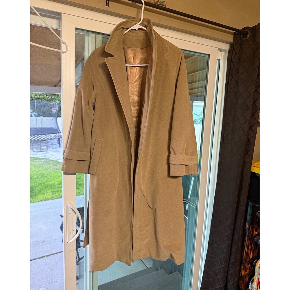 Juli de Roma Women's Tan Long Overcoat Size 6 Belted Lined Pockets Button